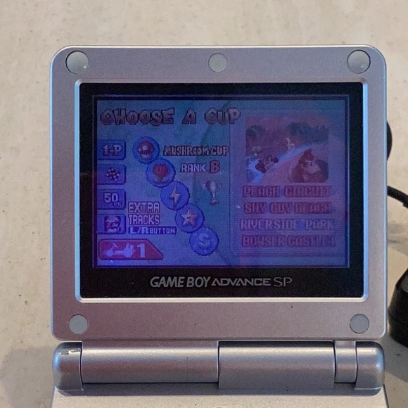 Gameboy Advance SP Console & Charger Handheld System Nintendo Silver AGS 001 - Picture 4 of 16